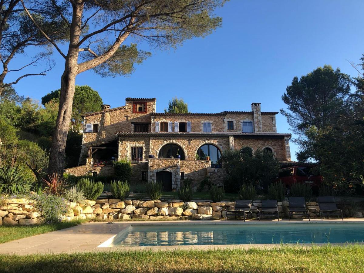 B&B Oasis Des Lavandes - Chambre Coqueliot Villeneuve-les-Avignon Exterior photo