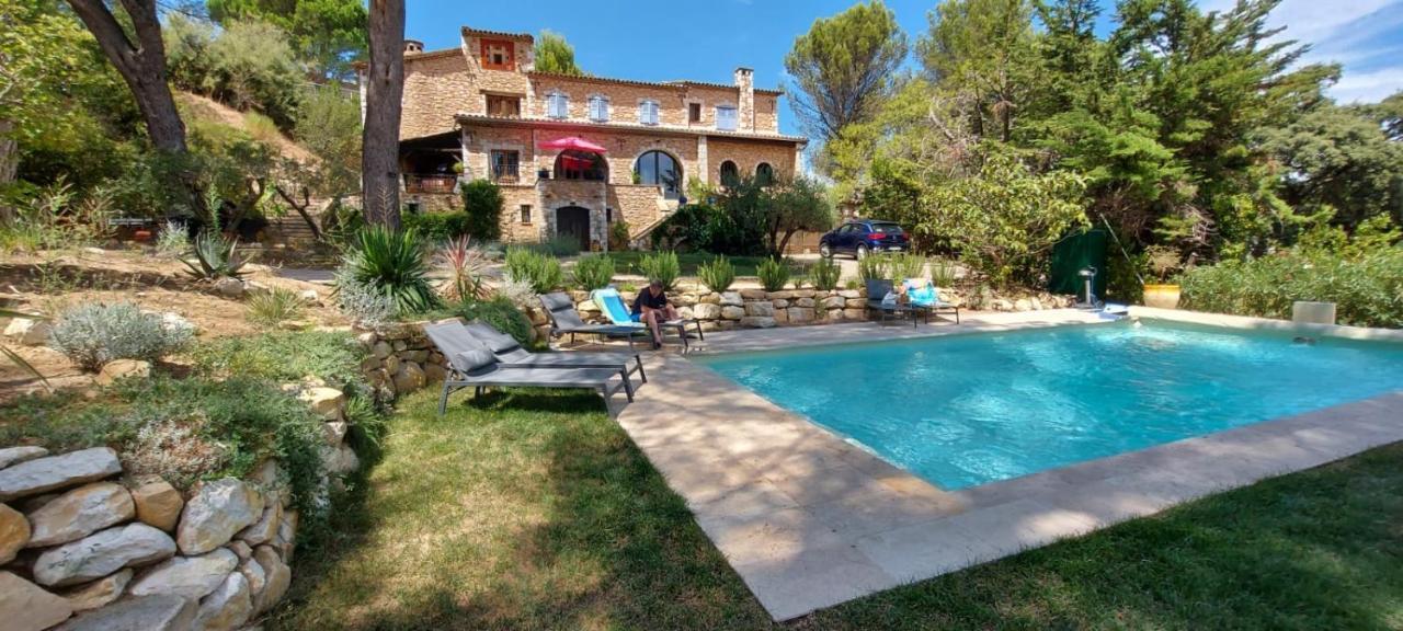B&B Oasis Des Lavandes - Chambre Coqueliot Villeneuve-les-Avignon Exterior photo